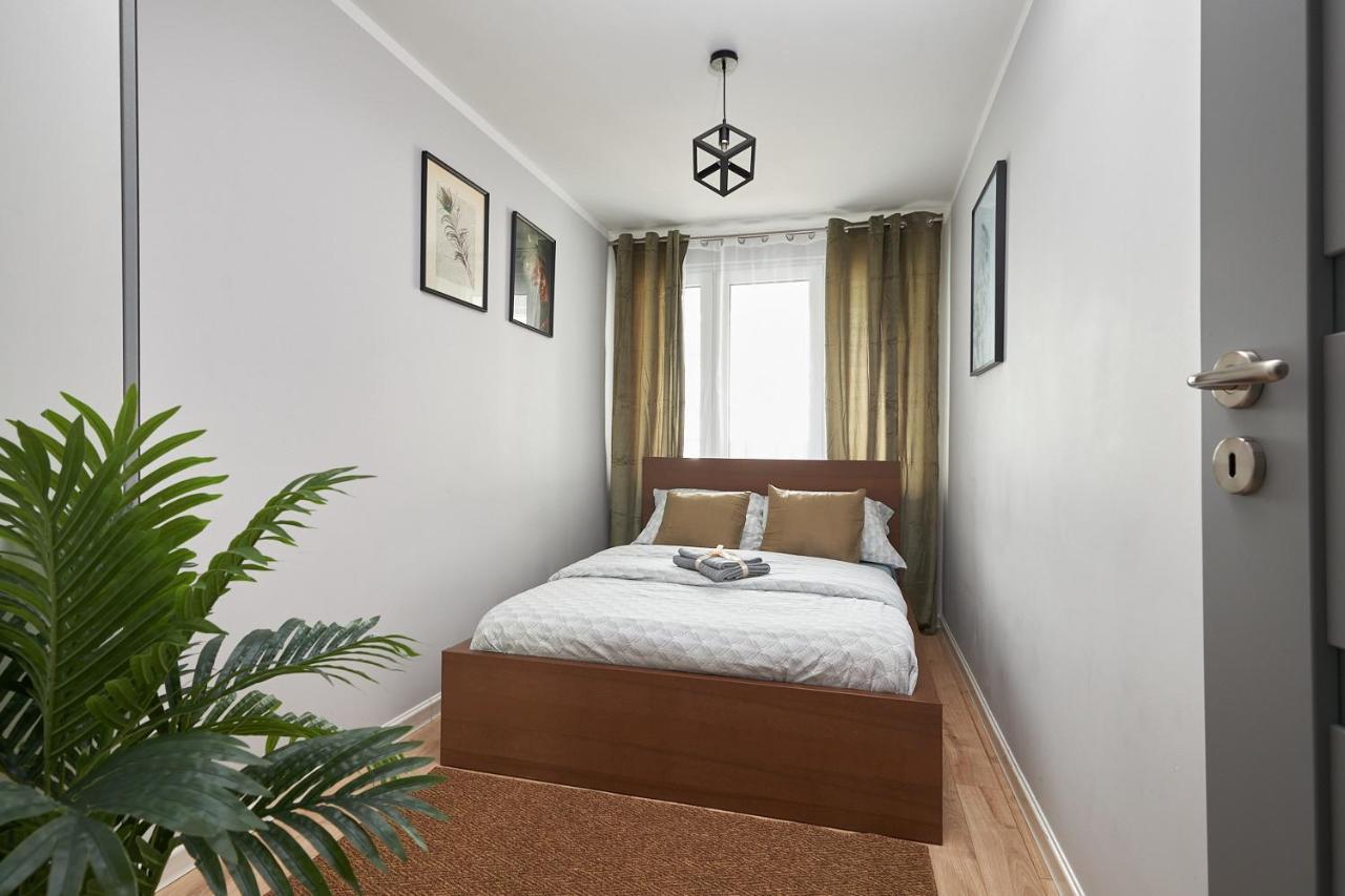 Kuznicza Apartment - 300M Main Square ~ Self Check-In 24H Wroclaw Bagian luar foto
